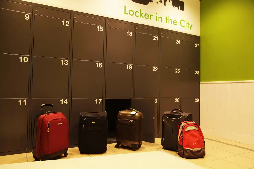 locker in the city_a coruña